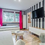 Apartament Black Stripes Blisko Morza