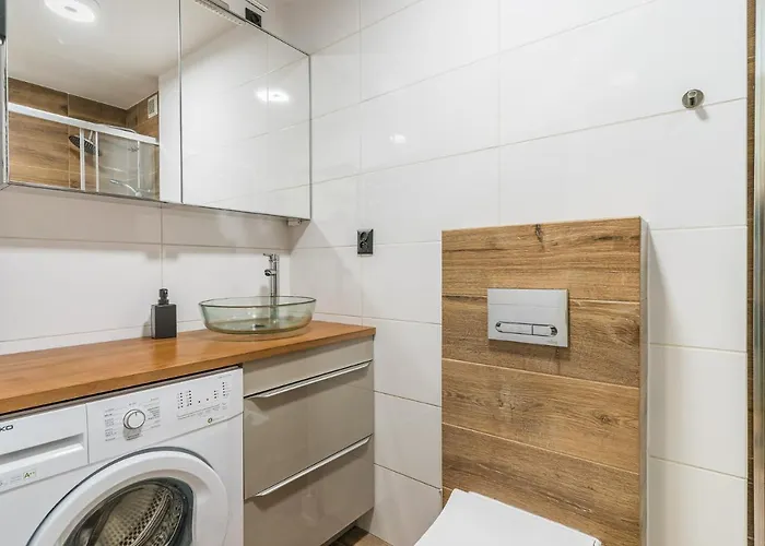 Apartament Black Stripes Blisko Morza * Gdańsk